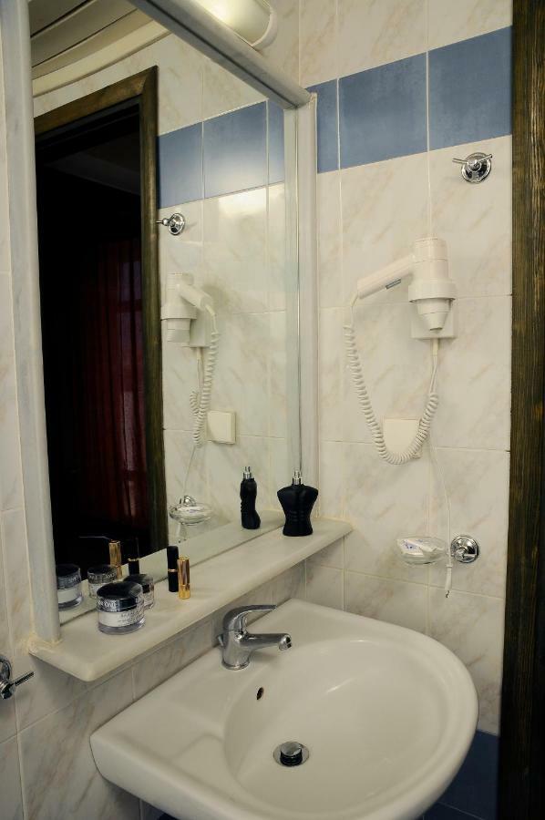 Hotel Stella-Katrin Platanias Esterno foto